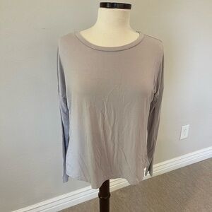 Women's Gray Long Sleeve Top